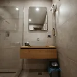 Bor