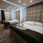 Bor Motel