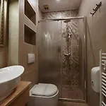 Bor Motel 3*